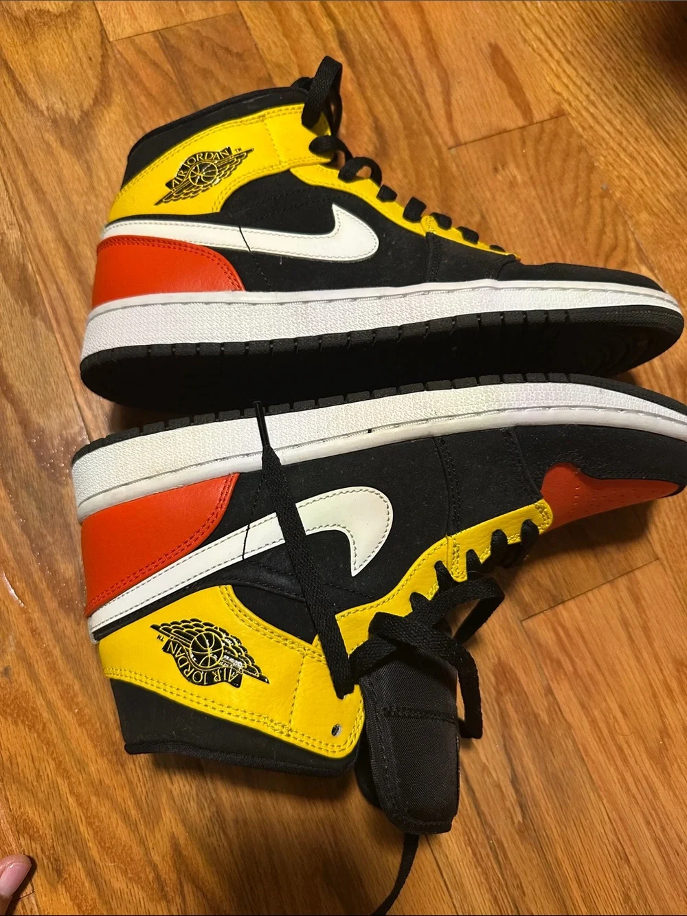 Jordan mens Nike Colorblocked High-Top Sneakers in Black, Orange & Yellow